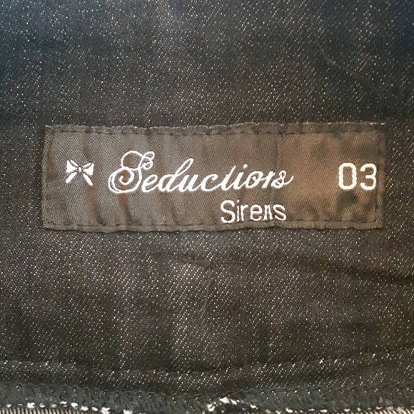 size 3 NWOT Seductions high waisted shorts - Picture 7 of 13